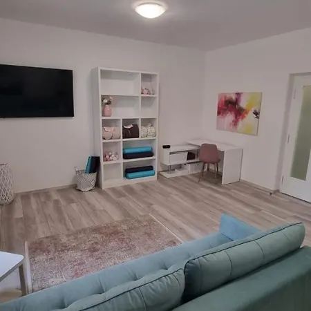 Apartment Centrum Mudronova