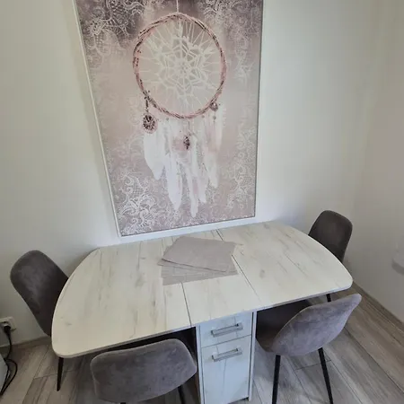 شقة Centrum Mudronova كَشّا