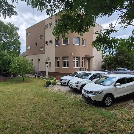 Apartment Centrum Mudronova *