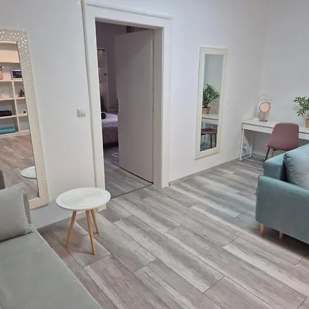 Centrum Mudronova Apartmán Košice